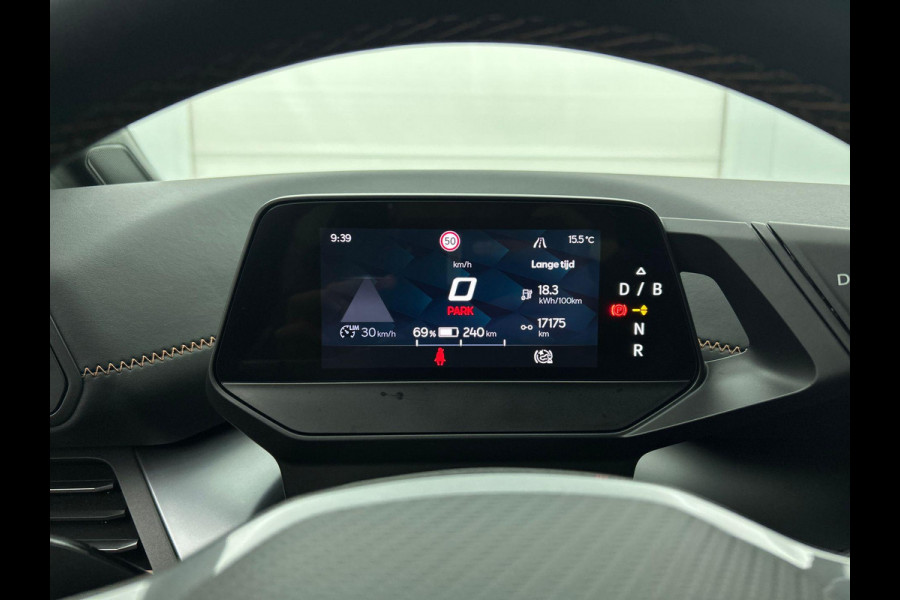 CUPRA Born Essential 62 kWh | Navigatie | Apple Carplay/Android Auto |  Adaptive Cruise Control | Climate Control | Ambient Light | PDC VA | Camera