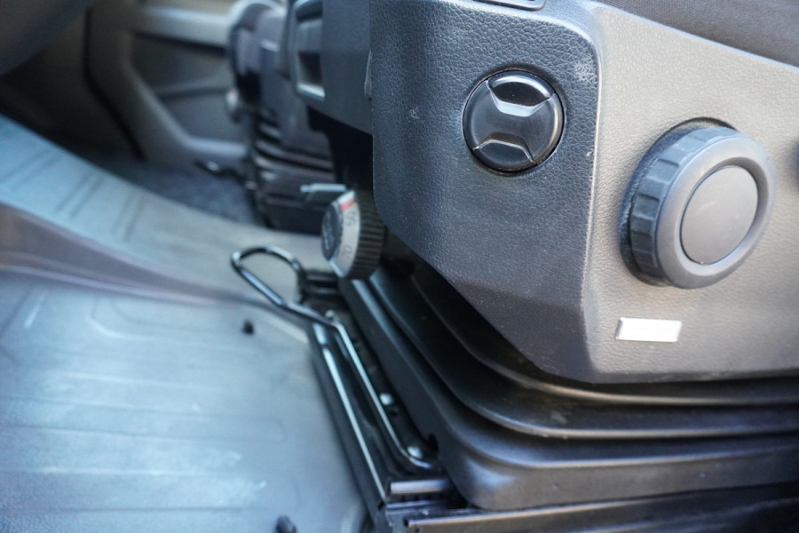 Volkswagen Crafter 35 2.0 TDI 177 PK L3H2 Automaat nr. V002 | Airco | Cruise | 2x geveerde stoel | Apple CP-Android auto