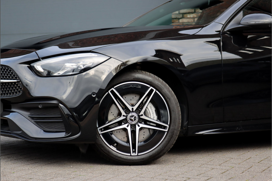 Mercedes-Benz C-Klasse Estate 300 e AMG Line Aut9 | Panoramadak | Trekhaak | Distronic | HUD | Stuurwielverwarming | Memory | Leder | Advanced Sound System | Sfeerverlichting | Rijassistentiepakket+ |