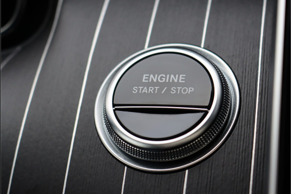 Mercedes-Benz C-Klasse Estate 300 e AMG Line Aut9 | Panoramadak | Trekhaak | Distronic | HUD | Stuurwielverwarming | Memory | Leder | Advanced Sound System | Sfeerverlichting | Rijassistentiepakket+ |