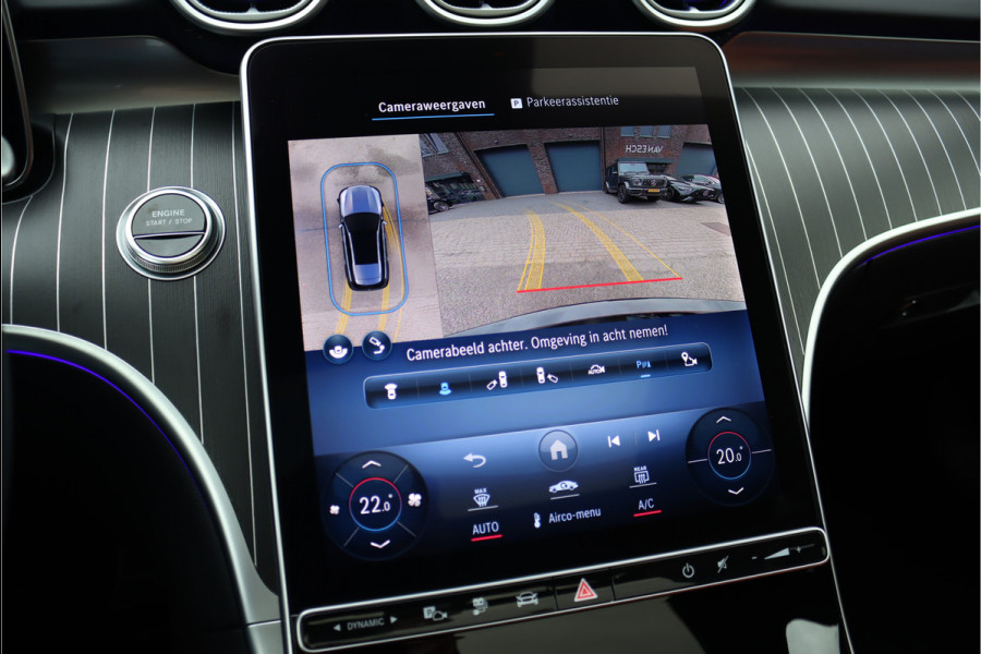 Mercedes-Benz C-Klasse Estate 300 e AMG Line Aut9 | Panoramadak | Trekhaak | Distronic | HUD | Stuurwielverwarming | Memory | Leder | Advanced Sound System | Sfeerverlichting | Rijassistentiepakket+ |