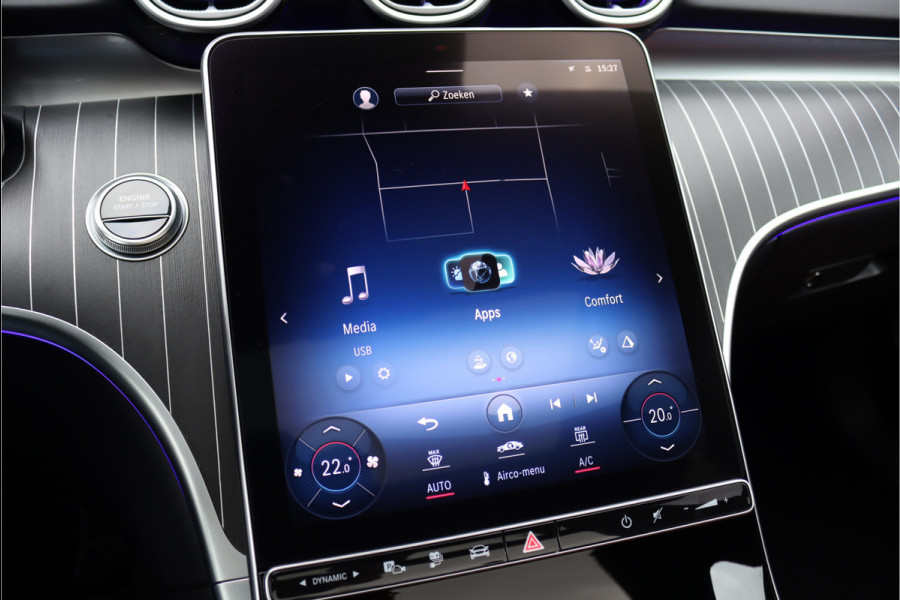 Mercedes-Benz C-Klasse Estate 300 e AMG Line Aut9 | Panoramadak | Trekhaak | Distronic | HUD | Stuurwielverwarming | Memory | Leder | Advanced Sound System | Sfeerverlichting | Rijassistentiepakket+ |