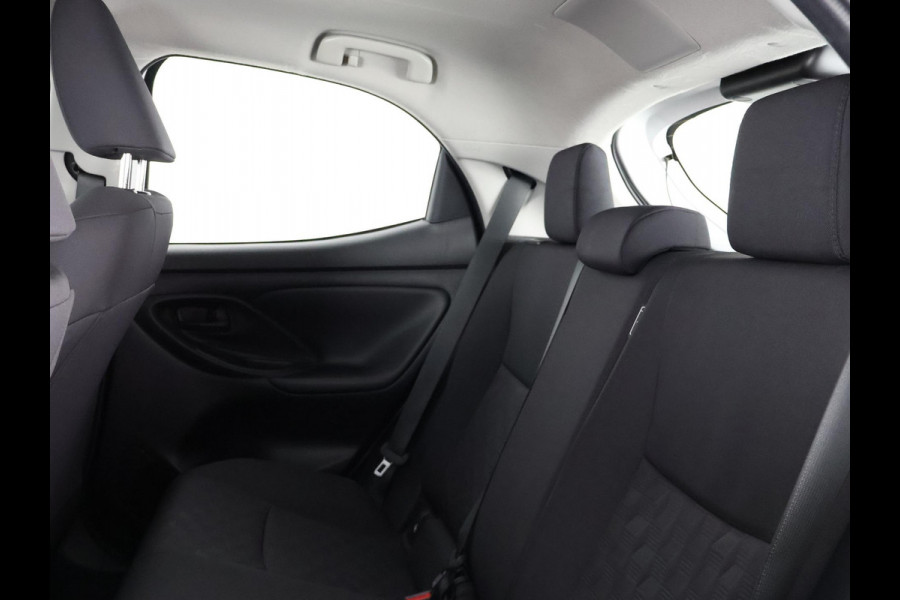 Toyota Yaris 1.5 Hybrid 115 Active | Apple CarPlay & Android auto | Achter Parkeersensoren | Adaptieve Cruise Control |