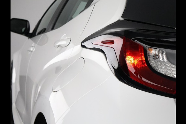 Toyota Yaris 1.5 Hybrid 115 Active | Apple CarPlay & Android auto | Achter Parkeersensoren | Adaptieve Cruise Control |