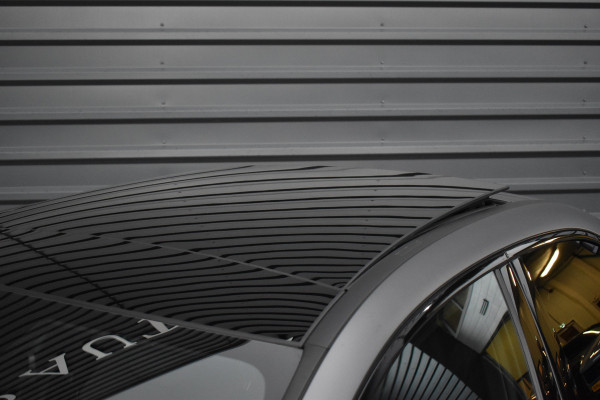 Mercedes-Benz A-Klasse 180 Business Solution AMG | Pano | Sfeerverlichting | Camera | Stoelen Elektr. + Memory | Stoelverwarming | Orig. NL |