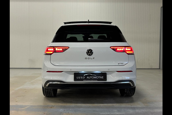 Volkswagen Golf 1.5 eTSI 50 Edition | PANO | IQ LIGHTS | CAMERA | HUD | MILD HYBRIDE
