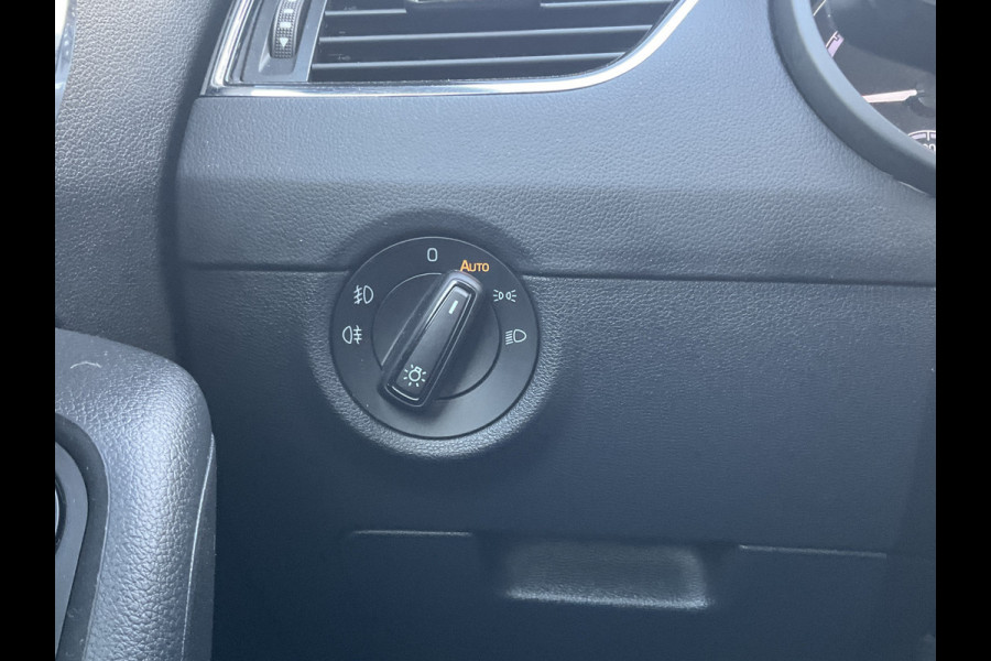 Škoda Octavia Combi 1.6 TDI Automaat 1Eig Carplay Adapt.Cruise Greentech Ambition Business