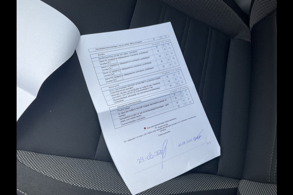 Škoda Octavia Combi 1.6 TDI Automaat 1Eig Carplay Adapt.Cruise Greentech Ambition Business