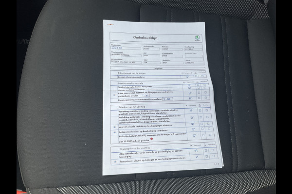 Škoda Octavia Combi 1.6 TDI Automaat 1Eig Carplay Adapt.Cruise Greentech Ambition Business