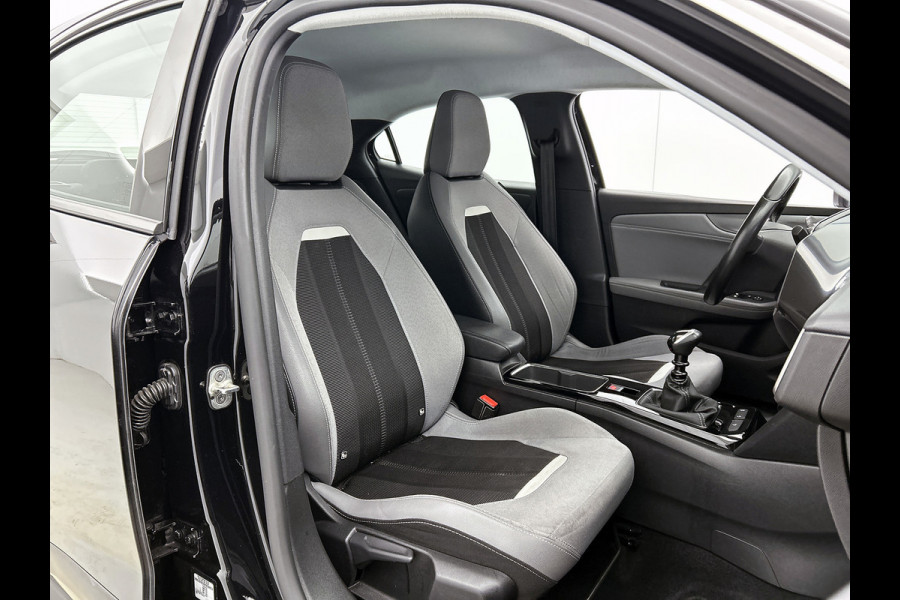 Opel Mokka 1.2 Business Elegance(NL-auto, 1e Eigenaar, Dealer OnderH, Etc)