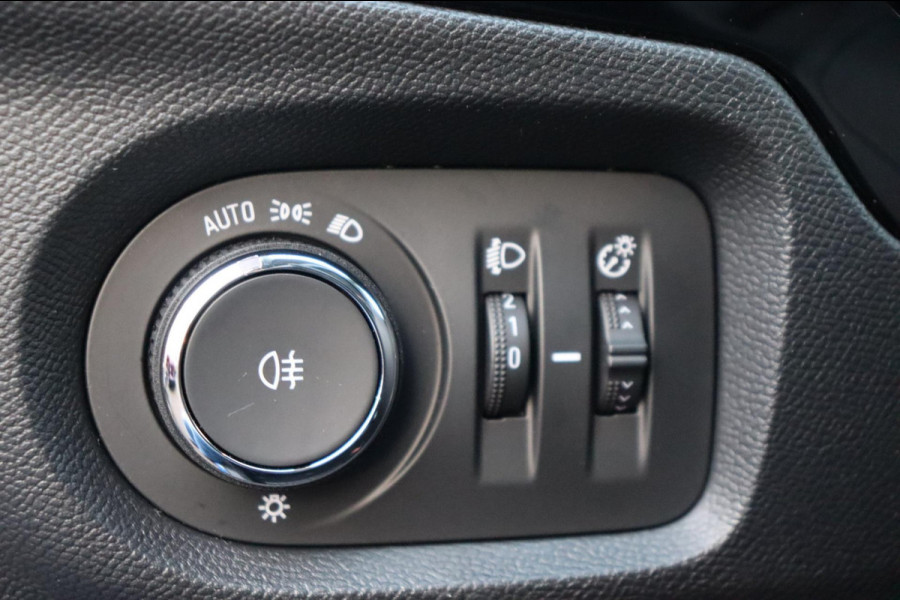 Opel Corsa 1.2 Edition org. NL-auto afn.trekhaak