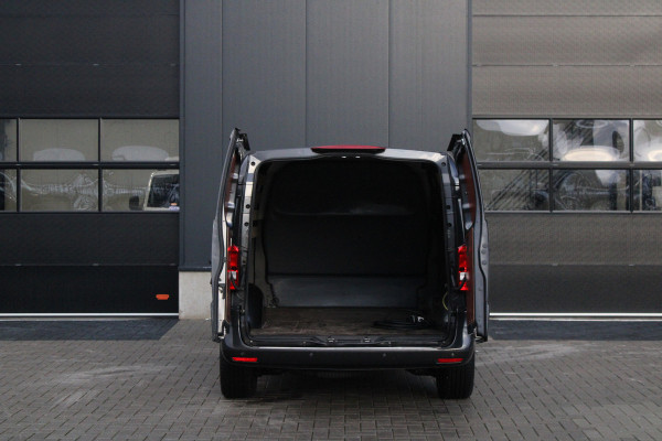 Mercedes-Benz eVito Extra Lang 66 kWh 116pk - Leder - Camera - LED - Carplay/Android - PDC - Stoelverwarming - Snelladen - Rijklaar