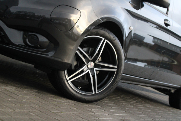 Mercedes-Benz eVito Extra Lang 66 kWh 116pk - Leder - Camera - LED - Carplay/Android - PDC - Stoelverwarming - Snelladen - Rijklaar