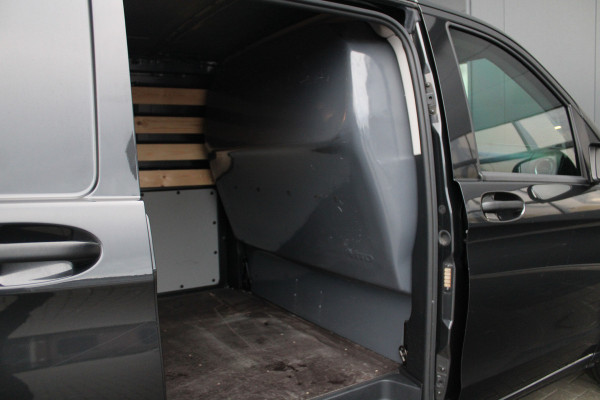 Mercedes-Benz eVito Extra Lang 66 kWh 116pk - Leder - Camera - LED - Carplay/Android - PDC - Stoelverwarming - Snelladen - Rijklaar