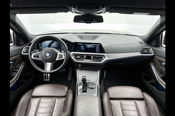 BMW 3-serie 330e eDrive Edition M-sport (NL-auto, 1e Eig, Dealer OnderH, Carplay, Camera, CruiseCon, Leder, Etc)