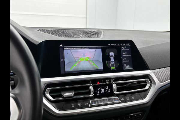 BMW 3-serie 330e eDrive Edition M-sport (NL-auto, 1e Eig, Dealer OnderH, Carplay, Camera, CruiseCon, Leder, Etc)
