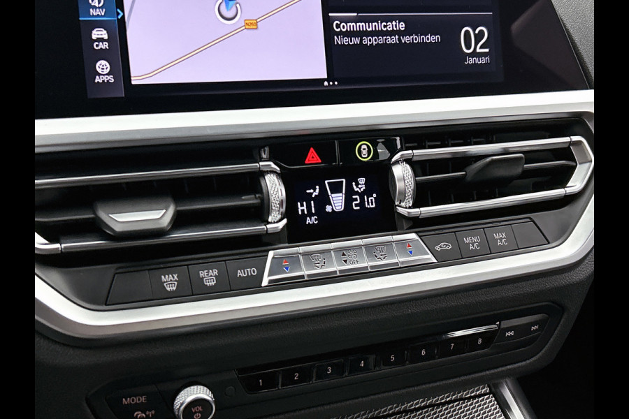 BMW 3-serie 330e eDrive Edition M-sport (NL-auto, 1e Eig, Dealer OnderH, Carplay, Camera, CruiseCon, Leder, Etc)