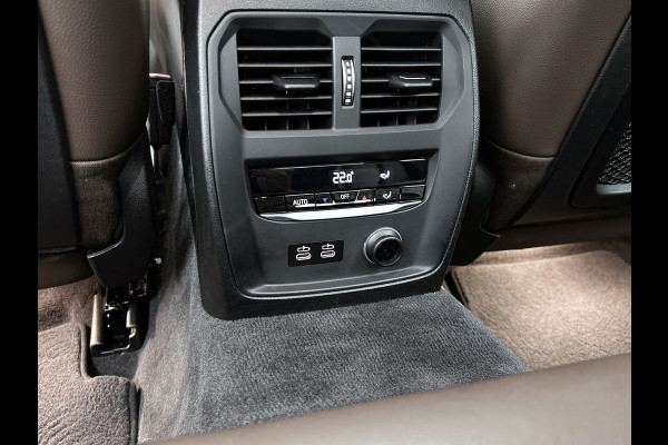 BMW 3-serie 330e eDrive Edition M-sport (NL-auto, 1e Eig, Dealer OnderH, Carplay, Camera, CruiseCon, Leder, Etc)