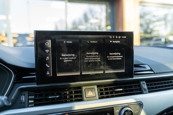 Audi A4 Avant 35 TFSI Business Edition 150PK Navi Sportstoelen Trekhaak
