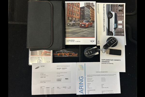 MINI Mini 1.5 Pepper Apple Carplay LED KeyLess NL-Auto Rijklaarprijs!