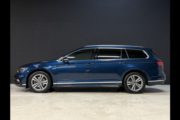 Volkswagen Passat Variant 1.5 TSI 2x R-Line Business + | Panoramadak | Leder | Camera | Afn. trekhaak | Adaptive cruise | Stoelverwarming | Virtual