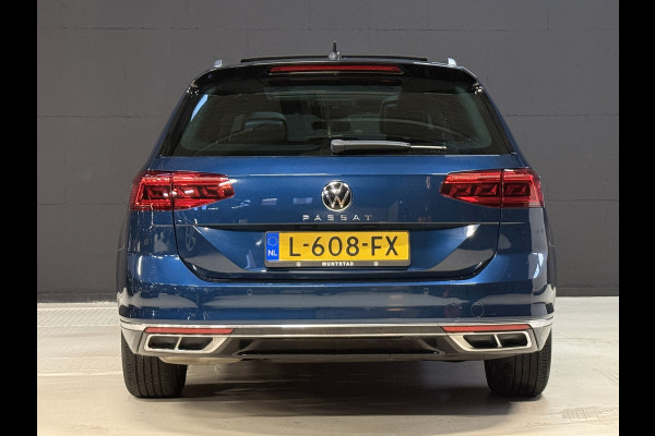Volkswagen Passat Variant 1.5 TSI 2x R-Line Business + | Panoramadak | Leder | Camera | Afn. trekhaak | Adaptive cruise | Stoelverwarming | Virtual