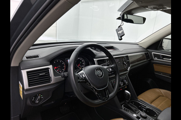 Volkswagen Atlas (Goed OnderH, 7 persoons, Panoramadak, Camera, StoelV, Cruise Con, Automaat, Etc)