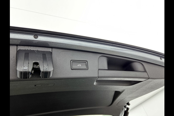 Volkswagen Atlas (Goed OnderH, 7 persoons, Panoramadak, Camera, StoelV, Cruise Con, Automaat, Etc)