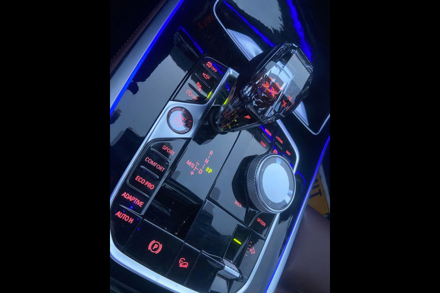 BMW X7 XDrive40i 7-PERS/SKYLOUNGE/HUD/LASER/MASSAGE