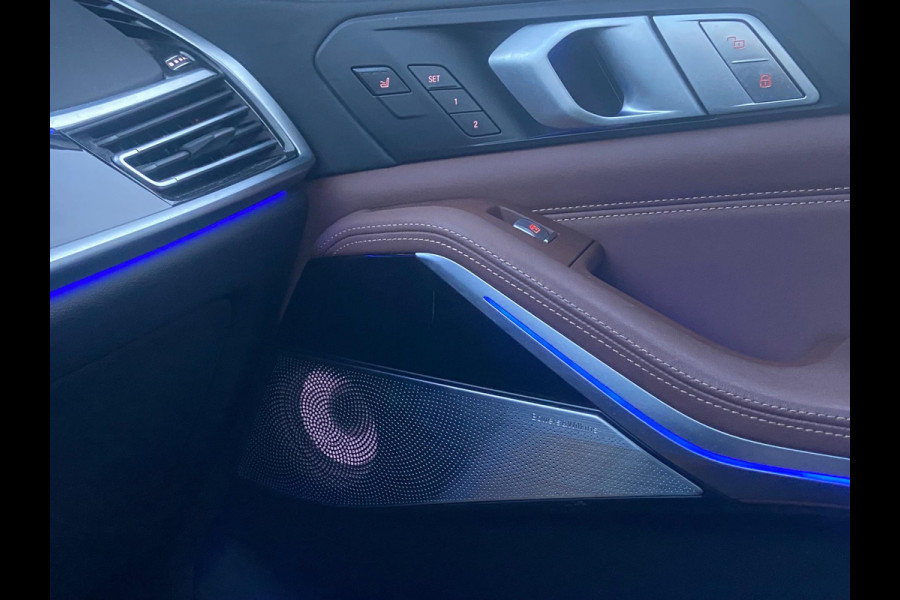 BMW X7 XDrive40i 7-PERS/SKYLOUNGE/HUD/LASER/MASSAGE