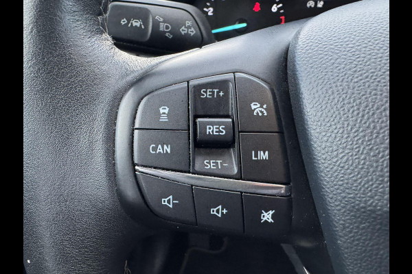 Ford Fiesta 1.0 EcoBoost Titanium 100pk | Adaptive cruise control | Bang&Olufsen | Winter Pack | Camera | Lichtemetalen velgen