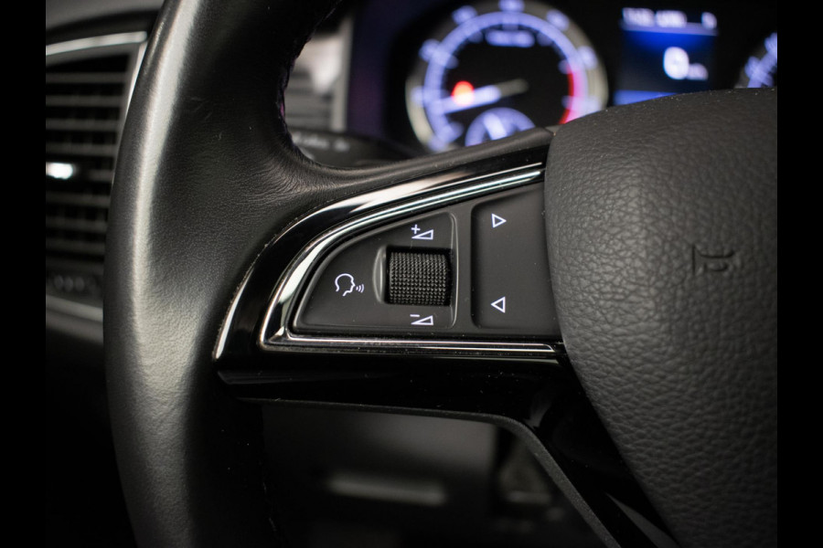 Škoda Kodiaq 1.5 TSI Style Business 7p. (PANORAMADAK,CARPLAY,NAVI,LED,360 CAMERA,CRUISE,ELECTRISCHE STOELEN,KEY LESS,STOELVER.)