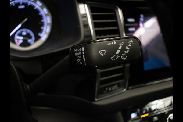 Škoda Kodiaq 1.5 TSI Style Business 7p. (PANORAMADAK,CARPLAY,NAVI,LED,360 CAMERA,CRUISE,ELECTRISCHE STOELEN,KEY LESS,STOELVER.)