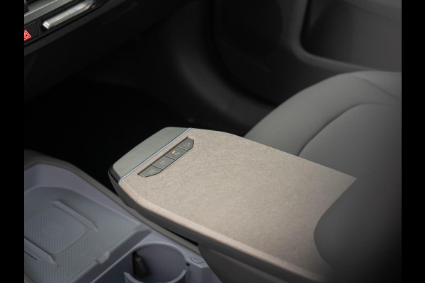 Kia EV3 Plus Advanced 81.4 kWh | Schuifkanteldak | Harman en kardon | Dode hoek assistentie |