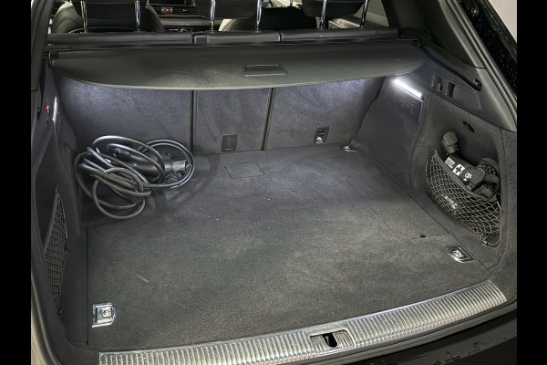 Audi Q5 50 TFSI e 300pk quattro 2x S-Line | Elektr. trekhaak | Stoelverwarming | Virtual cockpit