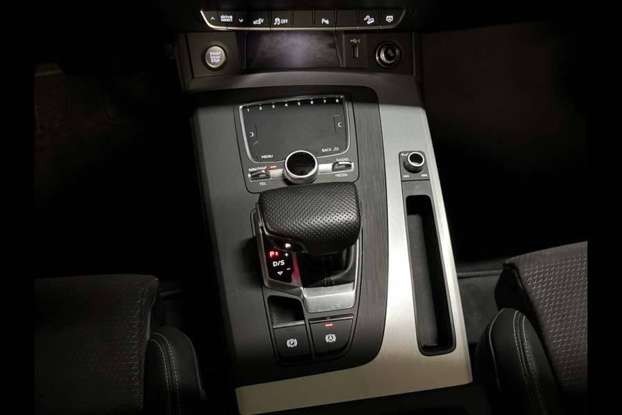 Audi Q5 50 TFSI e 300pk quattro 2x S-Line | Elektr. trekhaak | Stoelverwarming | Virtual cockpit
