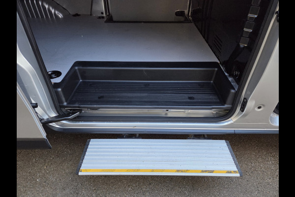 Kia PV5 / Maxus eDeliver 7 - 88 Kwh L2 WLTP 365 Km 2x Schuifdeur Craftsman uitvoering