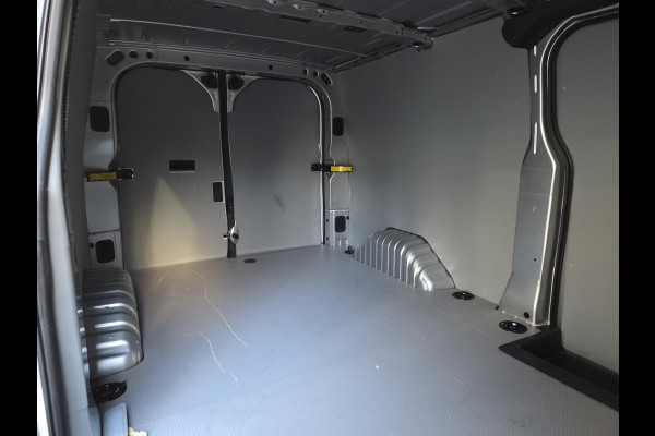 Renault Trafic E-Tech / Maxus eDeliver 7 - 88 Kwh L2 WLTP 365 Km 2x Schuifdeur Craftsman uitvoering