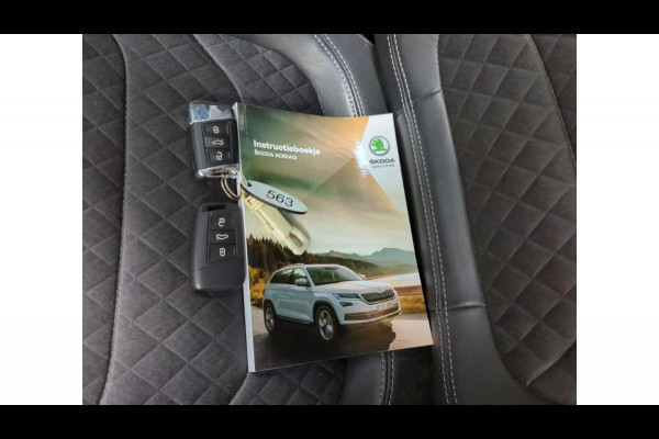 Škoda Kodiaq 1.5 TSI Business Edition NL AUTO | AFN. TREKHAAK | CARPLAY |