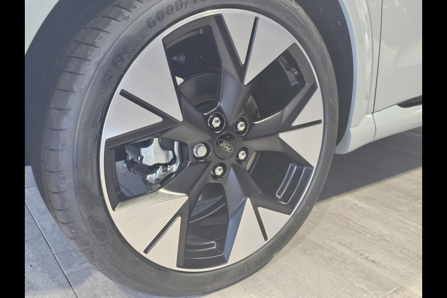 Ford Puma 1.0 EcoBoost Hybrid ST-Line X | SCI | 125pk | Ford Voorraad | Full options | Schuif-kanteldak | B&O geluid | Full led | Adaptive cruise control | Digitaal dashboard | Half leder etc.