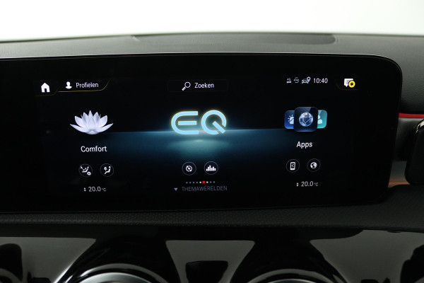 Mercedes-Benz A-Klasse 250 e Business Solution AMG Limited (SFEERVERLICHTING, PANORAMADAK, CAMERA, STOELVERWARMING, 1e EIGENAAR)