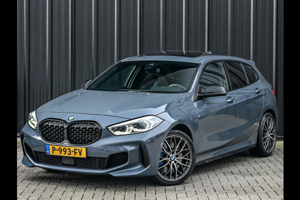 BMW 1-serie M135i xDrive High Executive · M- sport · Panoramadak · Camera · Active cruise · Harman/Kardon · Adaptive Suspension · M Sportbra