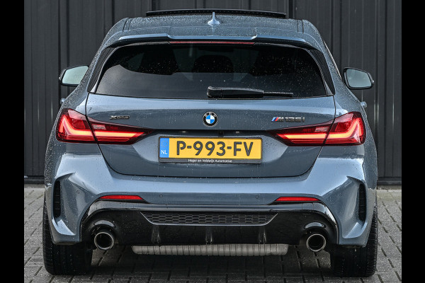 BMW 1-serie M135i xDrive High Executive · M- sport · Panoramadak · Camera · Active cruise · Harman/Kardon · Adaptive Suspension · M Sportbra