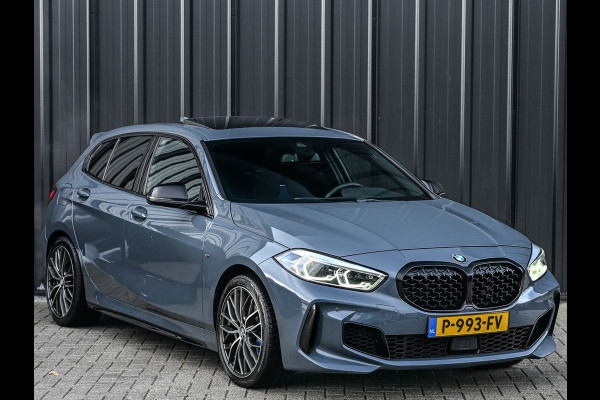 BMW 1-serie M135i xDrive High Executive · M- sport · Panoramadak · Camera · Active cruise · Harman/Kardon · Adaptive Suspension · M Sportbra