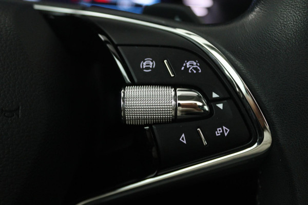 Škoda Superb Combi 1.5 TSI ACT Business Edition Plus (PANORAMADAK, STUUR-/STOELVERWARMING, CAMERA, ADAPTIVE CRUISE)