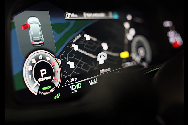 Audi Q8 55 TFSI e Quattro S Line / B & O / Camera / F1 / Cruise Control / Sfeerverlichting / Dig Cockpit / Matrix / Pdc / 23 Inch