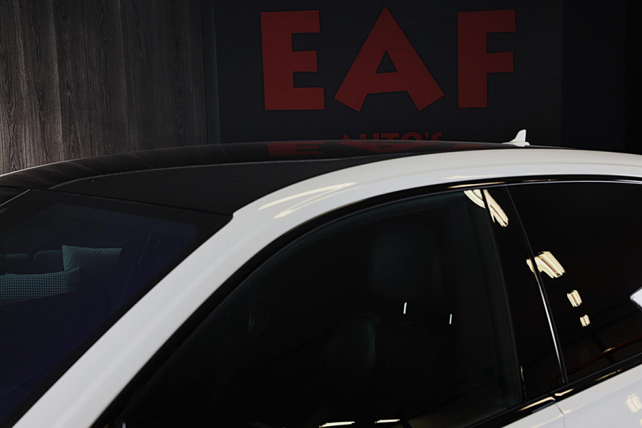 Audi Q8 55 TFSI e Quattro S Line / B & O / Camera / F1 / Cruise Control / Sfeerverlichting / Dig Cockpit / Matrix / Pdc / 23 Inch