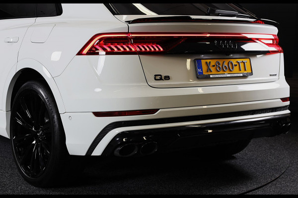 Audi Q8 55 TFSI e Quattro S Line / B & O / Camera / F1 / Cruise Control / Sfeerverlichting / Dig Cockpit / Matrix / Pdc / 23 Inch
