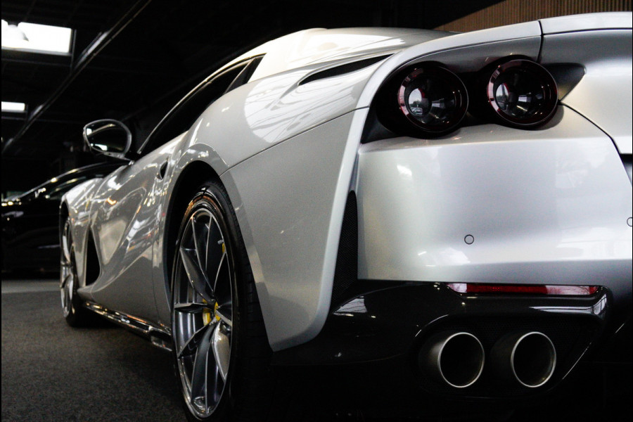 Ferrari 812 GTS 6.5 V12 HELE Carbon 360° Leer