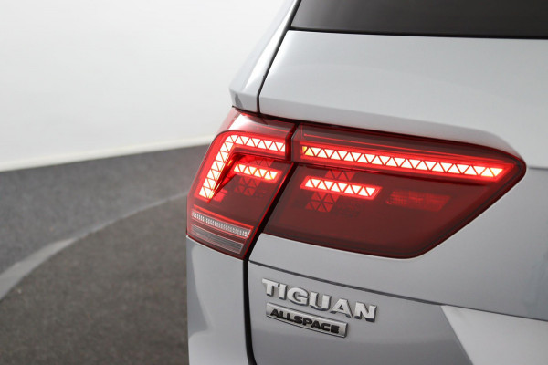 Volkswagen Tiguan Allspace 1.5 TSI R*AUTOM*ECC*ACC*NAVI*HAAK*CAM*CARPLAY*PANO